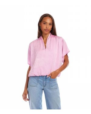 Karen Kane Short Sleeve V-Neck Top - Red