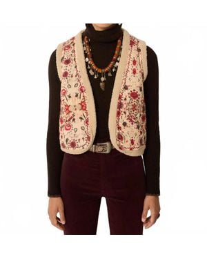 MAISON HOTEL Paul Vest - Red