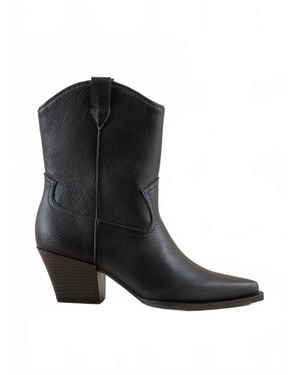 Oasis Society Ames Short Cowboy Booties - Black