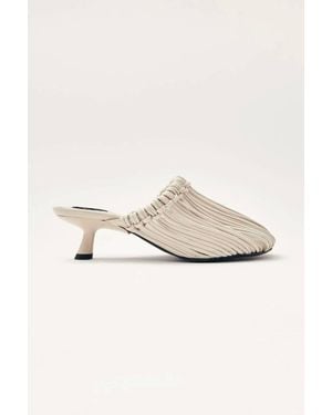Alohas Gleea Leather Mules - Natural