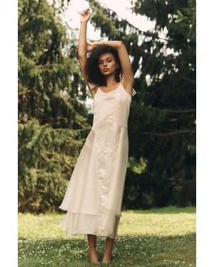 Rya Collection Voltaire Gown - White