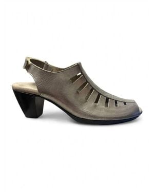 Munro Abby Heels - Gray
