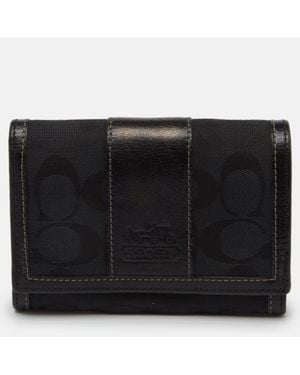 COACH Signature Canvas And Leather Continental Wallet - Black