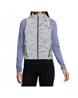 Nike Swift Therma-Fit Adv Reflective Running Vest - Blue