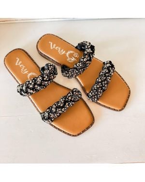 Very G Twisty Sandal - Metallic