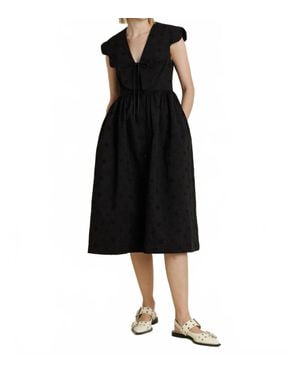 AUREUM Walk On By Midi Dress - Black