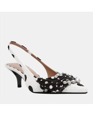 Betsey Johnson Bryanna Pump - Metallic