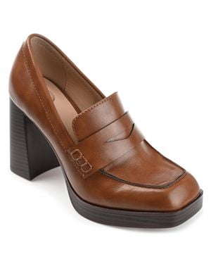 Journee Collection Ezzey Pump - Brown