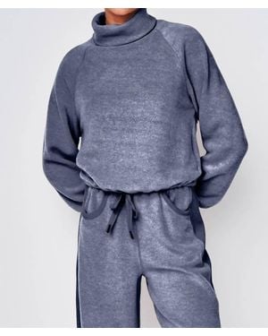 Stateside Plush Fleece Pullover Sweater - Blue