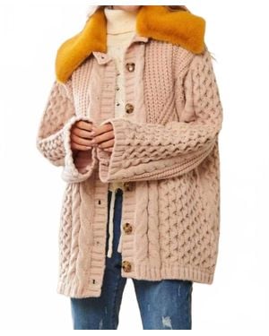 Davi & Dani Jones Vintage Contrast Collar Cardigan - Brown