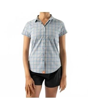 Rabbit Perforated Performance Short-Sleeve Shirt - Blue