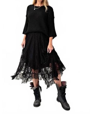 Easel Alana All Over Lace Sharkbite Maxi Skirt - Black