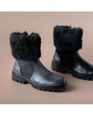 Eric Michael Avon - Black