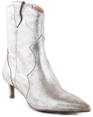 Seychelles Dallas Suede Boot - White