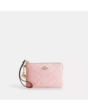 COACH Corner Zip Wristlet - Pink