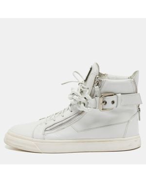 Giuseppe Zanotti Leather Metal Chain High Top Sneakers - White
