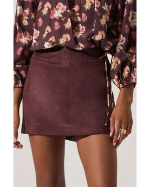 Astr Laudine Faux Suede Mini Skirt - Red