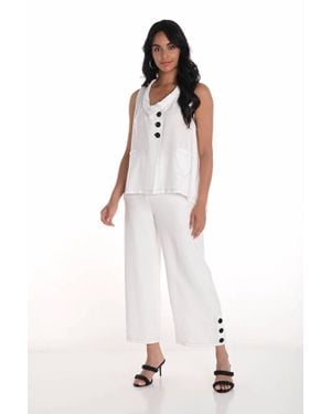 FRANK LYMAN Palazzo Pant With Button Accent - White