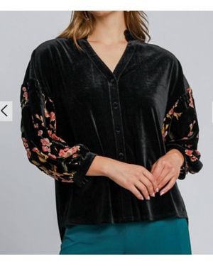 Umgee Puff Sleeved Velvet Top - Black