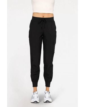 Mono B High-Waisted Capri Active Sweatpants With Pockets - Black