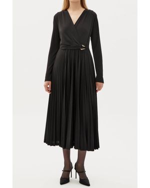Exquise Braeden Dress - Black