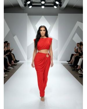 TRUEDAMES Sleeveless Top Featuring Cap Shoulders Set - Red