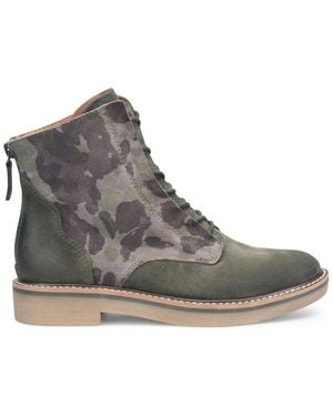 Comfortiva Renny Suede Boot - Gray