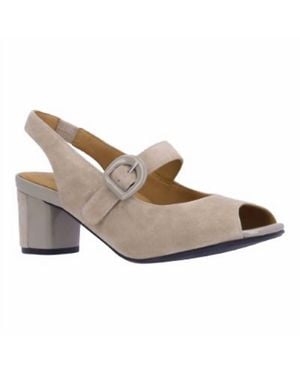 L'amour Des Pieds Merryn Leather Pump - White