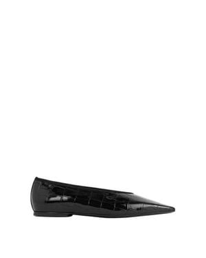 TOTEME Minimalist Croco-Embossed Ballerinas - Black