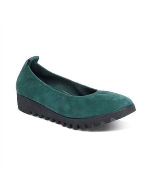 Aetrex Brianna Slip-On Ballet Flat - Green