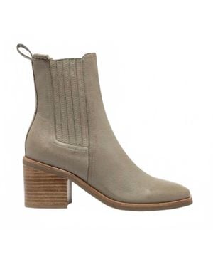 Silent D Naydo Boot - Gray