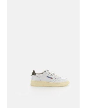 Autry Medalist Low Leather Sneakers - White
