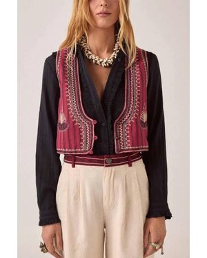 MAISON HOTEL Petra Cropped Vest - Red