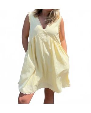 TCEC Scalloped Lace Trim Detail Babydoll Mini Dress - Yellow