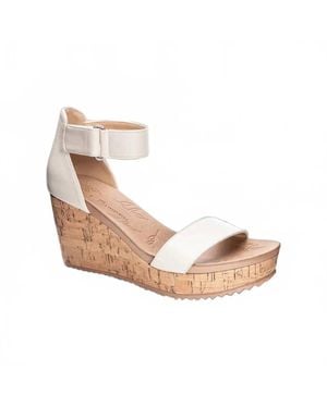 Chinese Laundry Kaya Patent Wedge Sandal - White