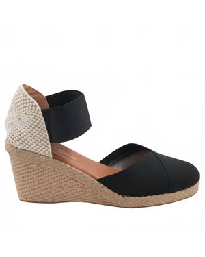 Andre Assous Anouka Sandals - Black