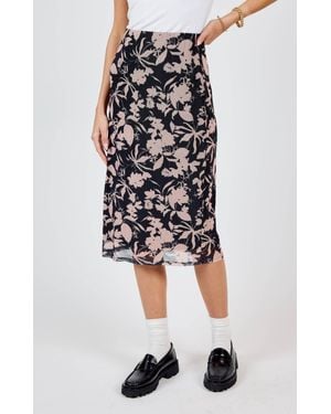 Sadie & Sage Rejuvenate Midi Skirt - White