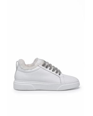 Eleventy Rounded Toe Plush Interior Leather Sneakers - White
