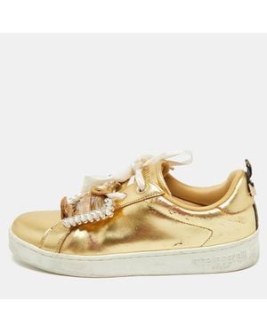 Roberto Cavalli Leather Crystal Embellished Low Top Sneakers - Metallic