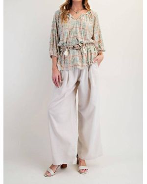 Easel Self-Distressed Plaid Top - Natural