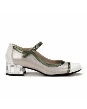 Fluchos Frida Heeled Mary Jane Shoes - White