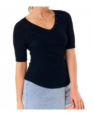 Doe And Rae V-Neck Button Trim Half Sleeve Tee - Black