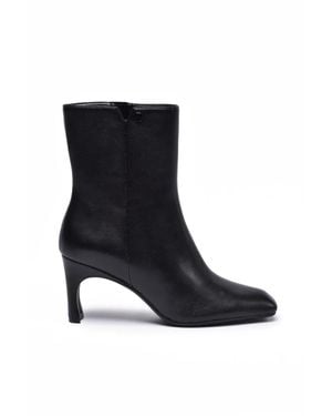 ARMANI EXCHANGE Rubber Ankle Boot - Black