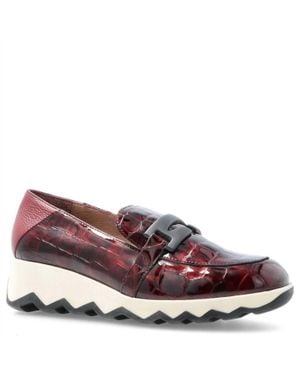 Wonders Snakeskin Loafer - Red