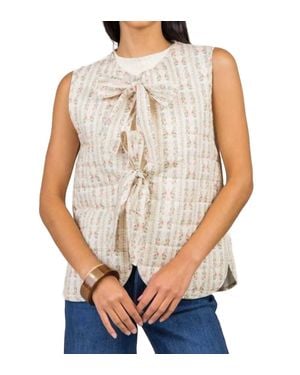 Veveret Printed Stripe Quilt Ribbon Tie Vest - White