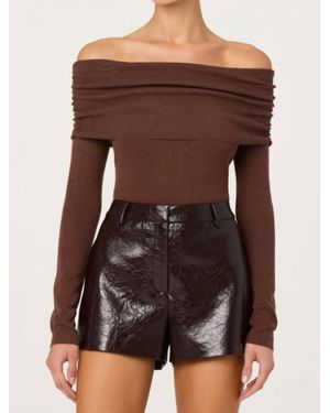 Astr Wynn Textured Shorts - Black