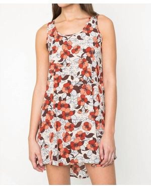 Hayden LA Floral Sleeveless Shift Dress - Red
