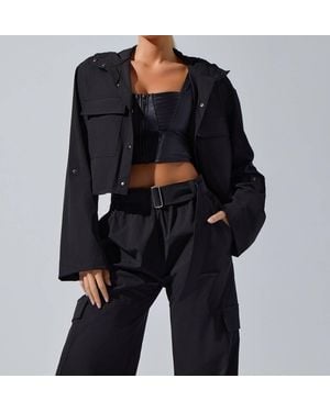 Heroine Sport Ava Cropped Lightweight Performance Jacket - Black