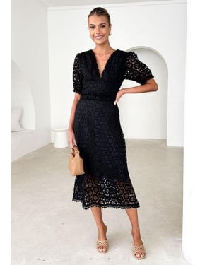 TRUEDAMES Dress Skirt V-Neck Sexy Waist Solid Color Lace Hollow Dress - Black