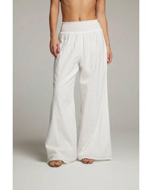 Chaser Brand Linen Ruched Top Flared Pant - White